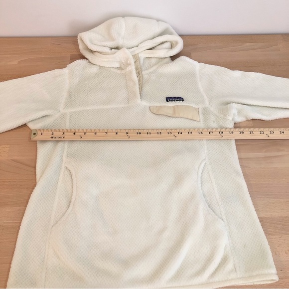 Patagonia ivory white Re Tool snap pullover fleece size M - Picture 8 of 9